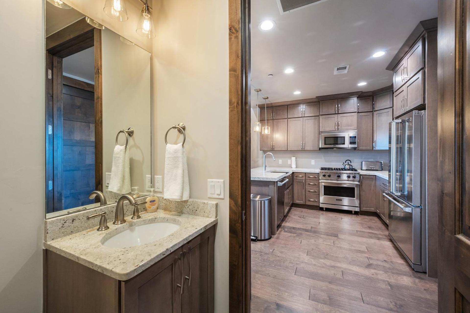Blackstone Luxury 2Br, Walk To Skiing At Cabriolet, Mountain View, Shared Pool And Hot Tub, Gym Park City Exterior foto